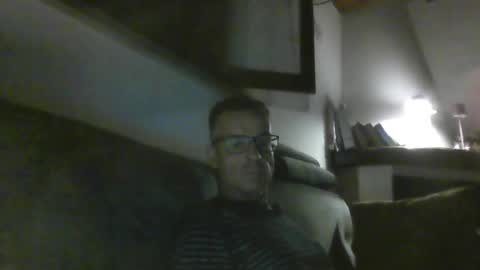 Snapshot of simmeturbate chatting on 06-15-26, 09:39 Italiandaddyitalydickassbottomassholecomshowmasturbatenudeboyitalyatleticcutemuscolarhardcockdickboy online show from 06-15-26, 09:39
