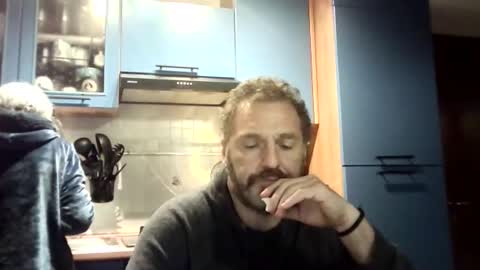 Snapshot of simodav chatting on 02-13-26, 07:43 simodav online show from 02-13-26, 07:43