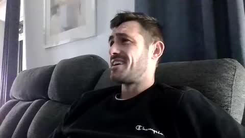 simomoliver online show from 01-09-26, 05:48