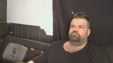 Snapshot of simon_8510 chatting on 03-30-26, 04:41 simon_8510 online show from 03-30-26, 04:41