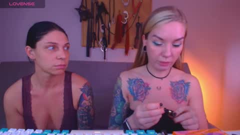 Snapshot of simona_moonshine chatting on 02-28-26, 08:37 simona_moonshine online show from 02-28-26, 08:37