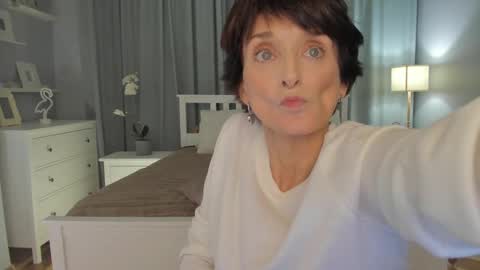 Simona  online show from 03-01-25, 12:12