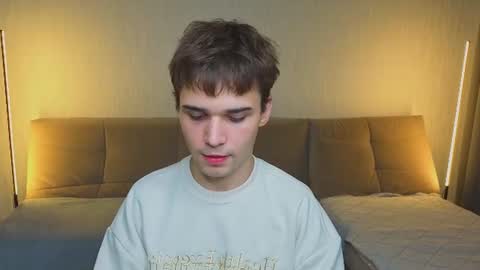 Alex online show from 06-28-26, 02:23
