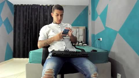 SIMON KELER online show from 01-24-25, 10:19