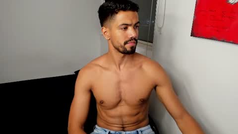 Snapshot of simple_guyy chatting on 07-09-26, 04:38 Andrey online show from 07-09-26, 04:38