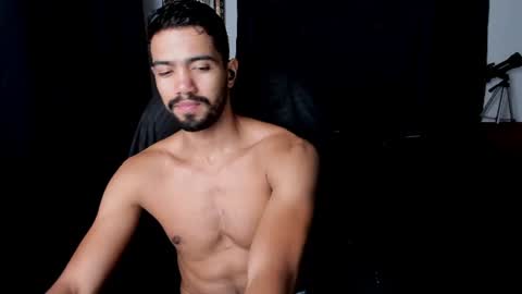 Snapshot of simple_guyy chatting on 07-15-26, 05:45 Andrey online show from 07-15-26, 05:45