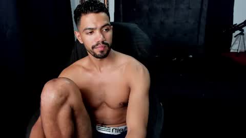 Snapshot of simple_guyy chatting on 07-20-26, 06:38 Andrey online show from 07-20-26, 06:38