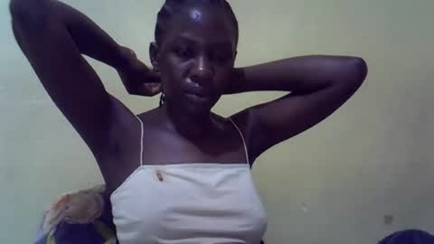 Snapshot of simplyloy33 chatting on 07-05-26, 04:41 simplyloy33 online show from 07-05-26, 04:41