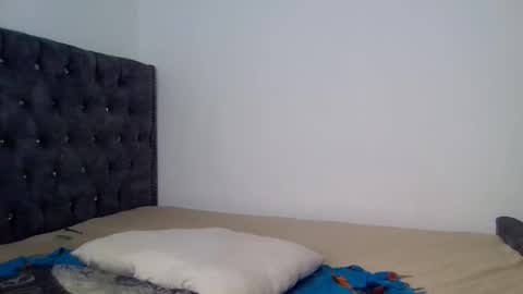 sin online show from 12-16-25, 03:11