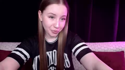 Sindi online show from 01-14-25, 03:47