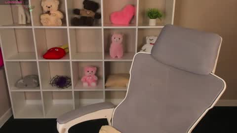 Snapshot of sindy_ortega chatting on 05-02-26, 12:59 Hi my name is Cindy Id love to see you on my stream. My schedule for the week 2 GMT 3am-9am MoTuFrSaSu online show from 05-02-26, 12:59