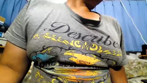 Snapshot of sinta1218 chatting on 07-26-26, 01:29 sinta1218 online show from 07-26-26, 01:29