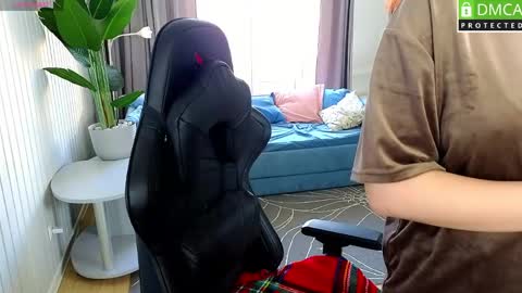 Sinty Noria online show from 04-09-26, 01:05