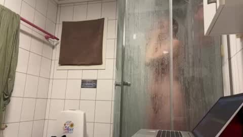 Sir Bacchus  Miss Essre online show from 01-07-26, 05:15