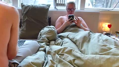 Sir Bacchus  Miss Essre online show from 03-17-26, 09:01