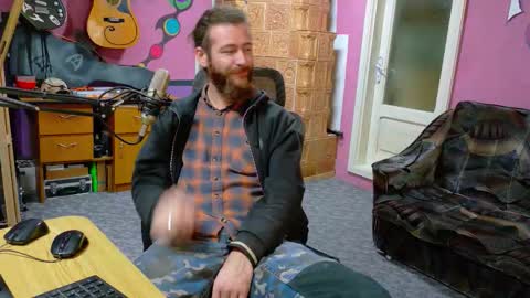 I am The Fourth and only Sir. Pelo online show from 12-04-25, 10:46