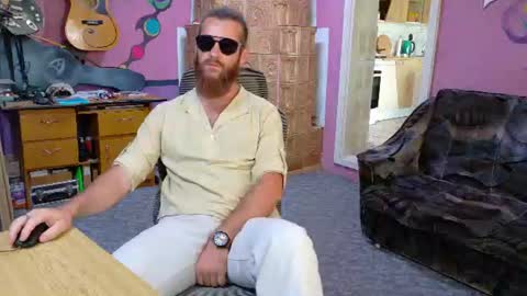 Snapshot of sir_pelo_iv chatting on 07-05-26, 10:00 I am The Fourth and only Sir. Pelo online show from 07-05-26, 10:00
