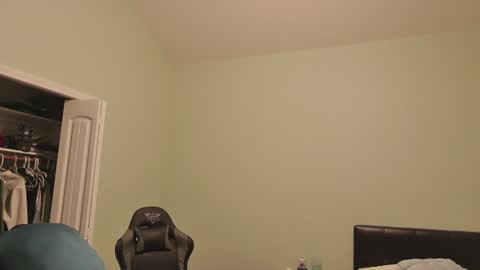 Snapshot of sir_seoscam chatting on 07-23-26, 04:21 sir_seoscam online show from 07-23-26, 04:21