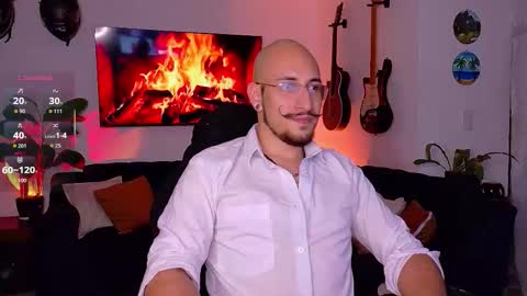 William independent models online show from 03-13-26, 11:44