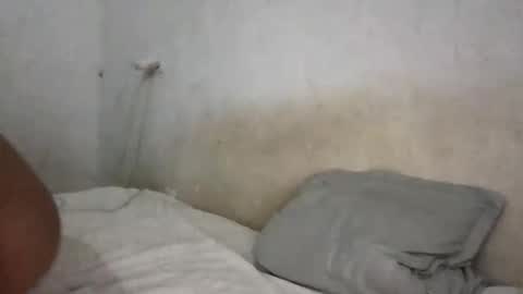 Snapshot of sirajones chatting on 06-06-26, 10:36 sirajones online show from 06-06-26, 10:36