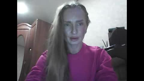 Snapshot of siren_voise chatting on 02-17-26, 12:12 siren_voise online show from 02-17-26, 12:12