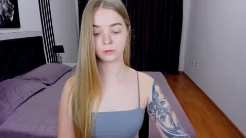 SirenaBloom online show from 03-03-26, 09:48