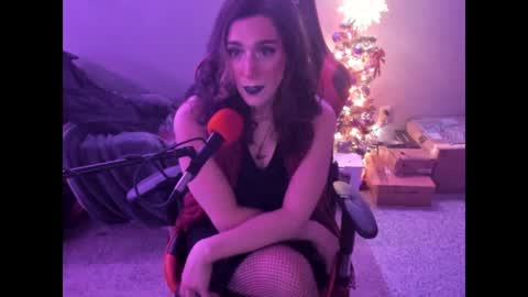 SirenSasha online show from 01-01-25, 03:13