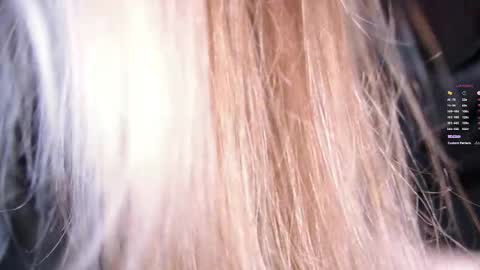 Snapshot of sirevelle chatting on 04-14-26, 07:14 Eda online show from 04-14-26, 07:14