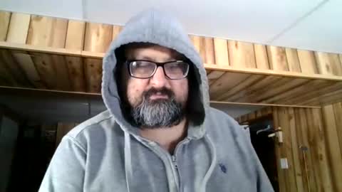 Snapshot of sirmike80 chatting on 01-20-25, 05:37 SirMike80 online show from 01-20-25, 05:37