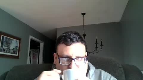 Snapshot of sirmike80 chatting on 06-04-26, 11:27 SirMike80 online show from 06-04-26, 11:27