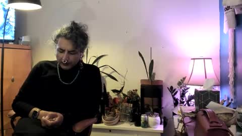 SirMrWombat online show from 01-15-26, 05:34