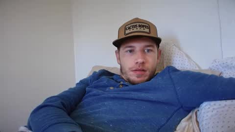 Snapshot of siscohater chatting on 09-18-25, 09:39 James online show from 09-18-25, 09:39