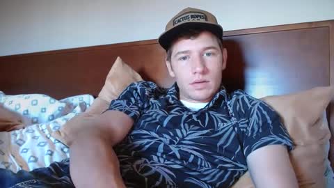Snapshot of siscohater chatting on 09-24-25, 11:52 James online show from 09-24-25, 11:52