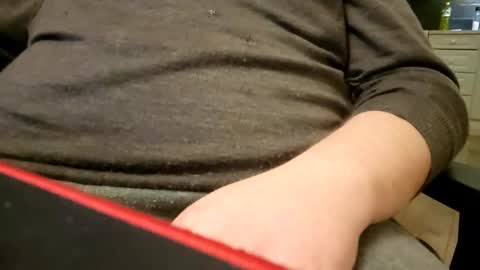 sissy_gurl_ online show from 11-02-25, 06:32
