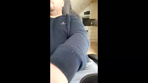 sissy_gurl_ online show from 05-20-26, 03:07