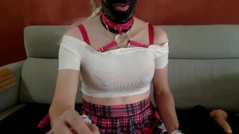 sissybreanna08 online show from 05-01-26, 05:23