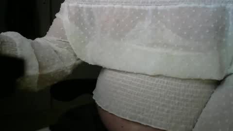 Snapshot of sissypaul200 chatting on 09-25-25, 07:06 sissypaul online show from 09-25-25, 07:06