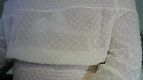 Snapshot of sissypaul200 chatting on 06-06-26, 05:06 sissypaul online show from 06-06-26, 05:06