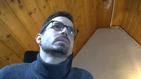 Snapshot of sissytoy35 chatting on 10-13-25, 07:19 sissytoy35 online show from 10-13-25, 07:19