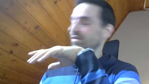 Snapshot of sissytoy35 chatting on 10-16-25, 07:53 sissytoy35 online show from 10-16-25, 07:53