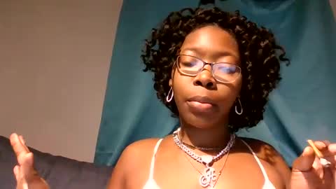 Snapshot of sista_souljagirl chatting on 01-05-25, 08:42 Sista souljagirl online show from 01-05-25, 08:42