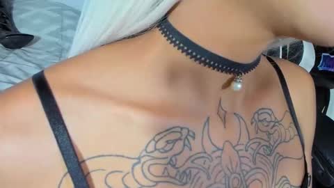 Snapshot of sisyssam chatting on 09-26-25, 07:51 Im SAM xoxo online show from 09-26-25, 07:51