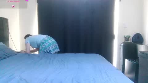 sizzlemewet online show from 12-03-24, 02:03