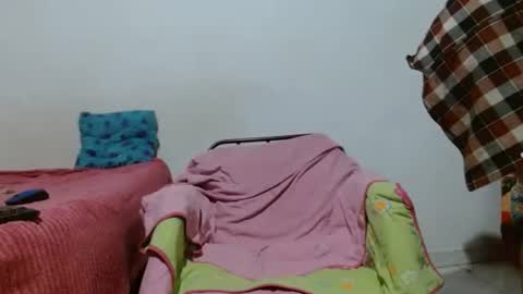Snapshot of sk8sir chatting on 07-13-26, 11:29 sk8sir online show from 07-13-26, 11:29
