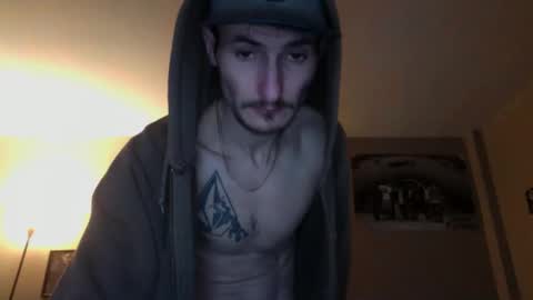 Snapshot of sk8ter_v2 chatting on 12-08-24, 11:29 Christopher online show from 12-08-24, 11:29