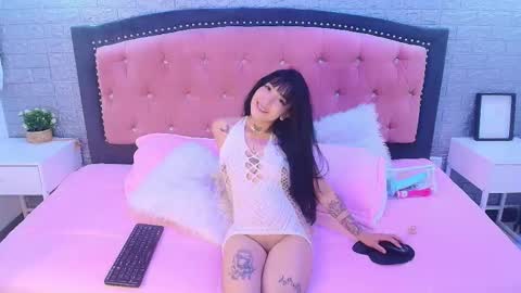 Skadhi online show from 04-21-26, 07:50