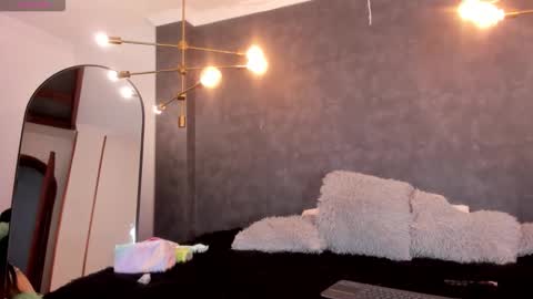 SKAILYN ANGELS online show from 02-25-26, 03:05