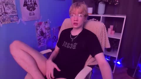 Snapshot of skairas_sky chatting on 03-02-26, 02:02 SKAIRAS online show from 03-02-26, 02:02