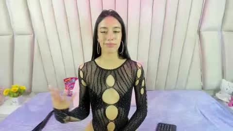 Snapshot of skarlet_skye chatting on 04-07-26, 07:58 Skarlet online show from 04-07-26, 07:58