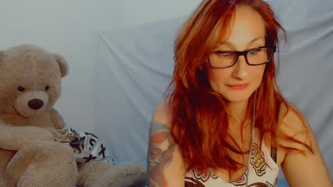 Arlett online show from 01-28-25, 01:08